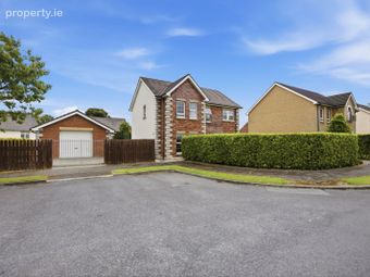 11 Moat Lane, Knocksedan Demesne, Brackenstown, Swords, Co. Dublin - Image 2