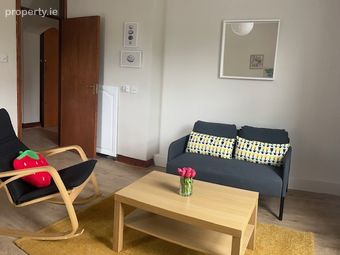 Flat 1, 5 Wellington Quay, Drogheda, Co. Louth - Image 2