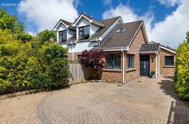 Mountfield Mews, 23 Mountfield Lawns, Seamount Road, Malahide, Dublin, Malahide, Co. Dublin - Click to view photos