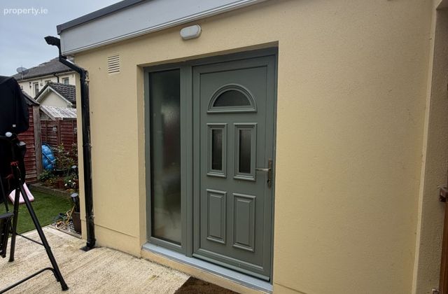 Donabate, Donabate, Co. Dublin - Click to view photos