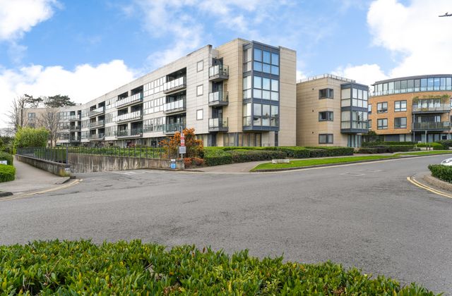 44 Merton Hall, Milltown Avenue, Mount Saint Annes, Dublin 6, Milltown, Dublin 6 - Click to view photos