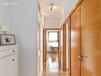 Apt., 52 Fairview Close, Fairview, Dublin 3, Fairview, Dublin 3 - Image 4
