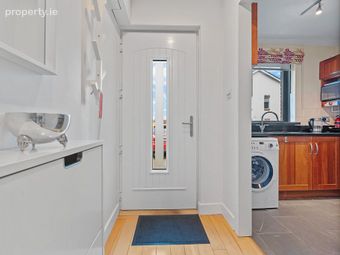8 Rosemount Court, Rosemount Terrace, Booterstown, Co. Dublin - Image 3