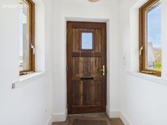 9 The Mews, Hook View, Coxtown, Dunmore East, Dunmore East, Co. Waterford - Image 3