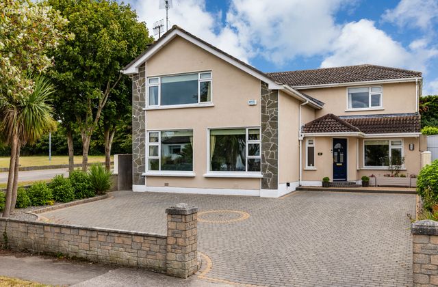 27 Thormanby Lawns, Howth, Co. Dublin, Howth, Dublin 13 - Click to view photos