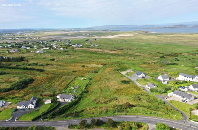 Carrickboyle, Brinlack, Derrybeg, Co. Donegal - Click to view photos