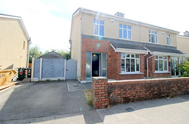 8 Castlesize Drive, Sallins, Co. Kildare, Sallins, Co. Kildare - Click to view photos