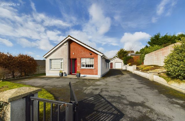 Hillview, 5 Bramble Court, Baltinglass, Co. Wicklow - Click to view photos