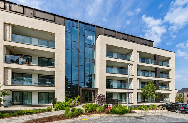 17 The Shore, Seamount Rise Apartments, Malahide, Co Dublin, Malahide, Co. Dublin - Click to view photos