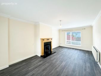 30 Castlecurragh Park, Mulhuddart, Mulhuddart, Dublin 15 - Image 3