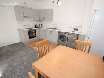 Apartment 28, Augustine Court, Christchurch, Dublin 8 - Image 5