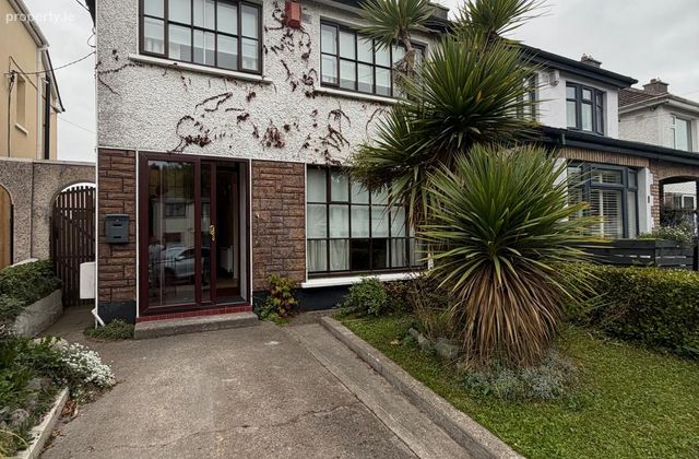 114 Woodbine Park, Dublin 5, Raheny, Dublin 5 - Click to view photos
