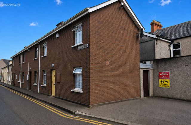 3 Geraldine Mews, Albert Road, Blackrock, Co. Cork - Click to view photos