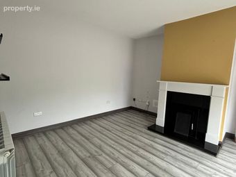 42 Meadow Walk, Castle Heights, Kilmoney, Carrigaline, Co. Cork - Image 4