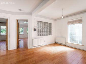 38 Prospect Lawn, Cabinteely, Dublin 18 - Image 5