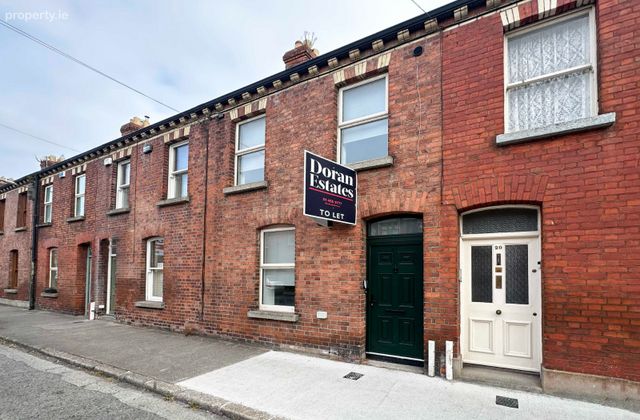 21 Millmount Avenue, Dublin 9, Drumcondra, Dublin 9 - Click to view photos
