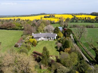 Arlonstown House, On Approx. 3.94 Hec (9.75 Acres), Swainstown, Kilmessan, County Meath, Kilmessan, Co. Meath