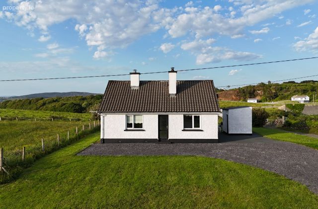 Maas, Glenties, Maas, Co. Donegal - Click to view photos