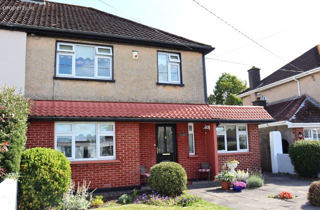 Kilross, 8 Rhebogue Avenue, Corbally, Co. Limerick - Click to view photos