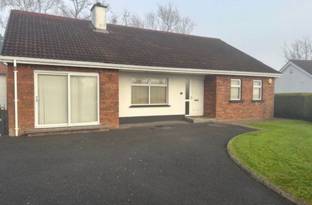 34 Silverhill Park, Enniskillen, Co. Fermanagh, Enniskillen, Co. Fermanagh - Click to view photos