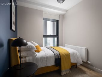 3 Bedroom Apartment, Cullet Walk, D04 F8FC, Dublin 4 - Image 2