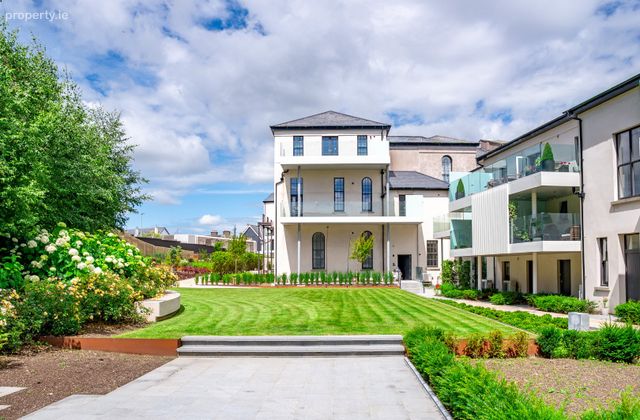1 Schooner Cove, Avila, Convent Garden, Kinsale, Cork, Kinsale, Co. Cork - Click to view photos