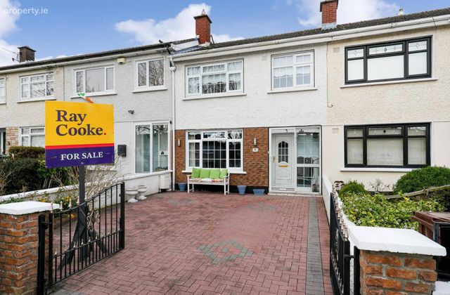 9 Hillcrest Avenue, Lucan, Co. Dublin, Lucan, Co. Dublin - Click to view photos