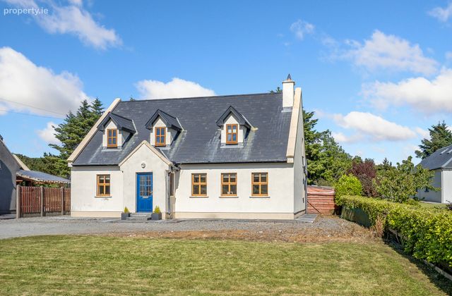 Westport Road, Clifden, Co. Galway - Click to view photos