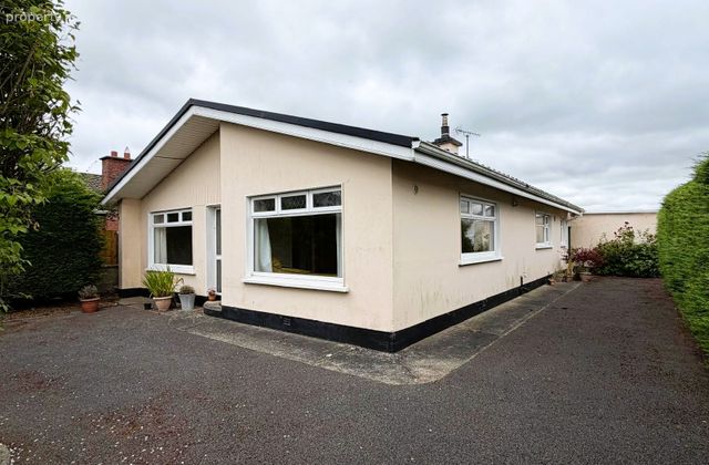 9 School Lane, Dunleer, Dunleer, Co. Louth - Click to view photos