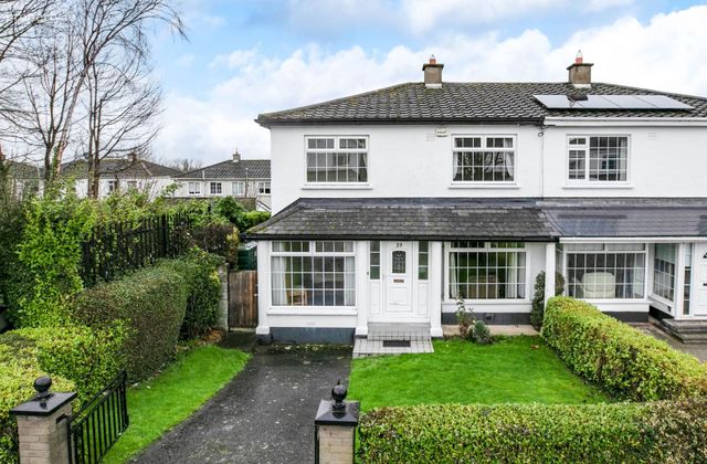 23 Kennington Crescent, Templeogue, Dublin 6w - Click to view photos