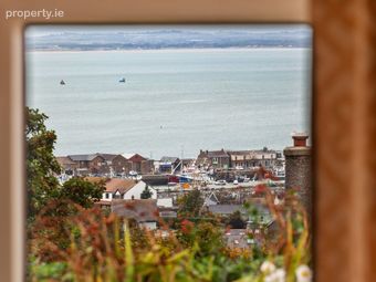 The Cottage, 9 Dungriffin Villas, Howth, Dublin 13 - Image 2