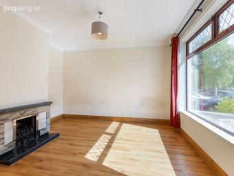 576 Collins Avenue Extension, Whitehall, Dublin 9, Whitehall, Dublin 9 - Image 2