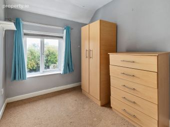 46 Pearse Park, Drogheda, Co. Louth - Image 2