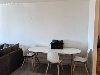 Apartment 25, Gloucester Square, Railway Street, Dublin 1 - Image 3