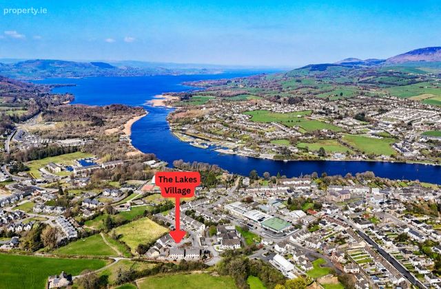 6 The Lakes Village, Hill Road, Killaloe, Co. Clare - Click to view photos