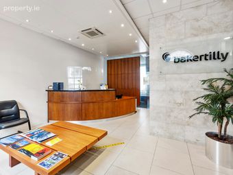 22-23 Holles Street, Dublin 2, Dublin 2 - Image 3