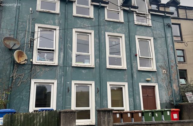 15 O'rahilly Street, Cobh, Co. Cork - Click to view photos