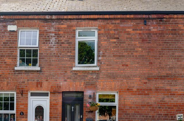 75 Ring Street, Inchicore, Dublin 8 - Click to view photos