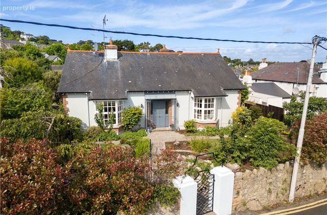 Clara, Sorrento Road, Dalkey, Co. Dublin, Dalkey, Co. Dublin - Click to view photos