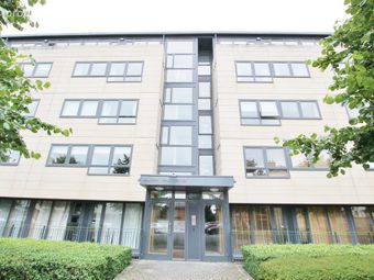 Milltown Hall, Mount Saint Annes, Milltown, Dublin 6 - Image 3