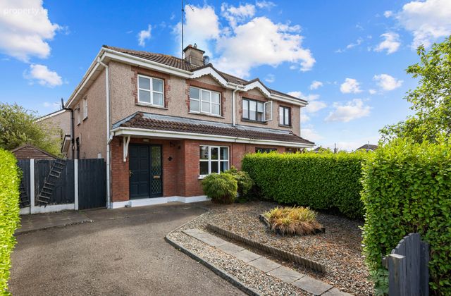 121 Hazelwood, Gorey, Co. Wexford, Gorey, Co. Wexford - Click to view photos