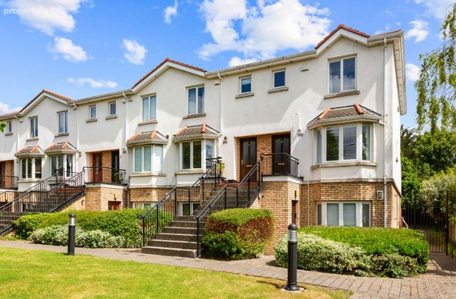 12 Mounttown Villas, Mounttown Road Lower, Dun Laoghaire, Co. Dublin - Click to view photos