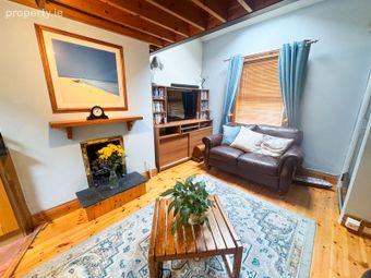 10 Coldwell Street, Glasthule, Co. Dublin - Image 2