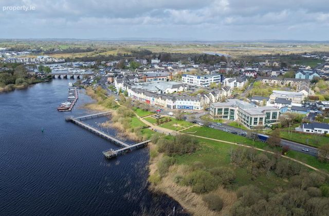 12 Riverview, Landmark Court, Carrick-on-shannon, Co. Leitrim, Carrick-on-Shannon, Co. Leitrim - Click to view photos