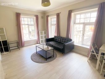 Apartment 11, College Close, Dublin 2 - Image 3
