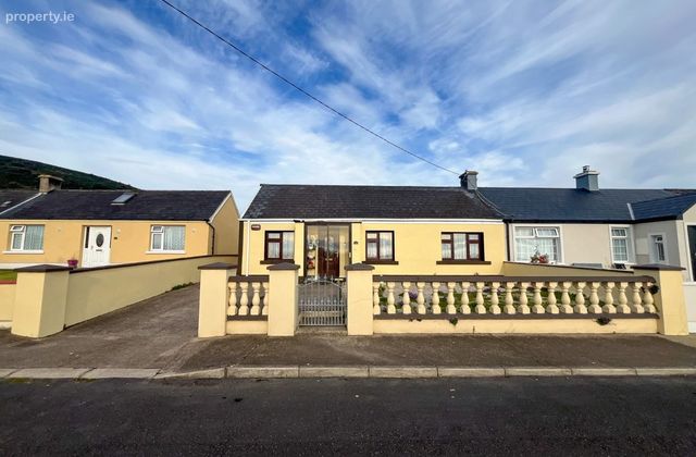 13 Nicker, Pallasgreen, Dromkeen, Co. Limerick - Click to view photos