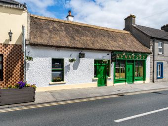 Hennessy`s Gastro Pub, Main Street, Ferbane, Co. Offaly, Ferbane, Co. Offaly - Image 4