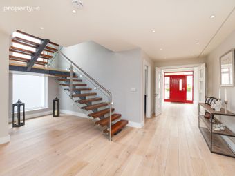 38 St Margaret's Road, Malahide, Co Dublin, Malahide, Co. Dublin - Image 2