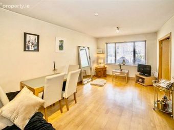 Apartment 126, Block 4, Parkgate Place, Kilmainham, Dublin 8 - Image 2