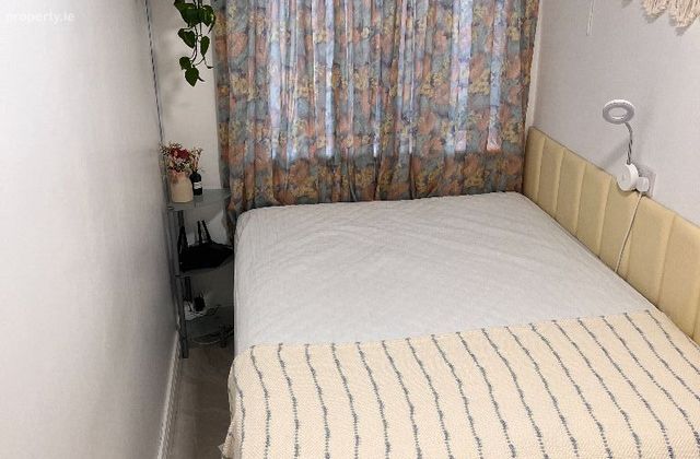 Shackleton Drive, Lucan, Co. Dublin - Click to view photos